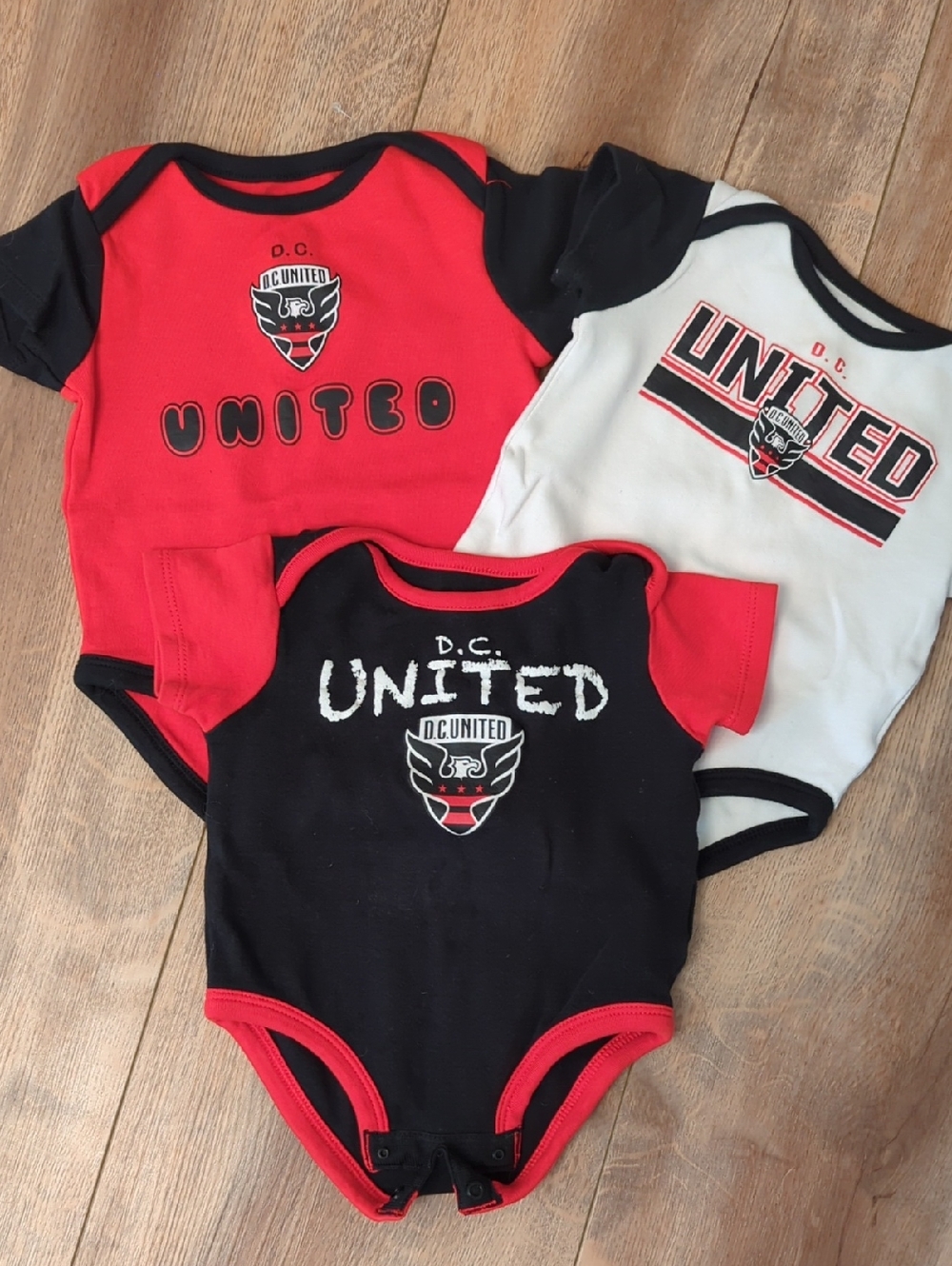 3-Pack Red & Black Cotton DC United Baby Onesies/Bodysuits, 3-6 Months